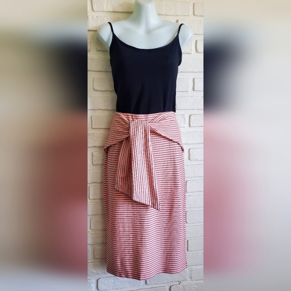 NWT Zara Pink Pinstripe Sexy Lola Pencil Skirt w/ Front Tie Size Large - Picture 3 of 9
